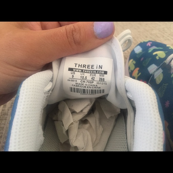 NWOT 🌵 sneakers - Picture 5 of 6